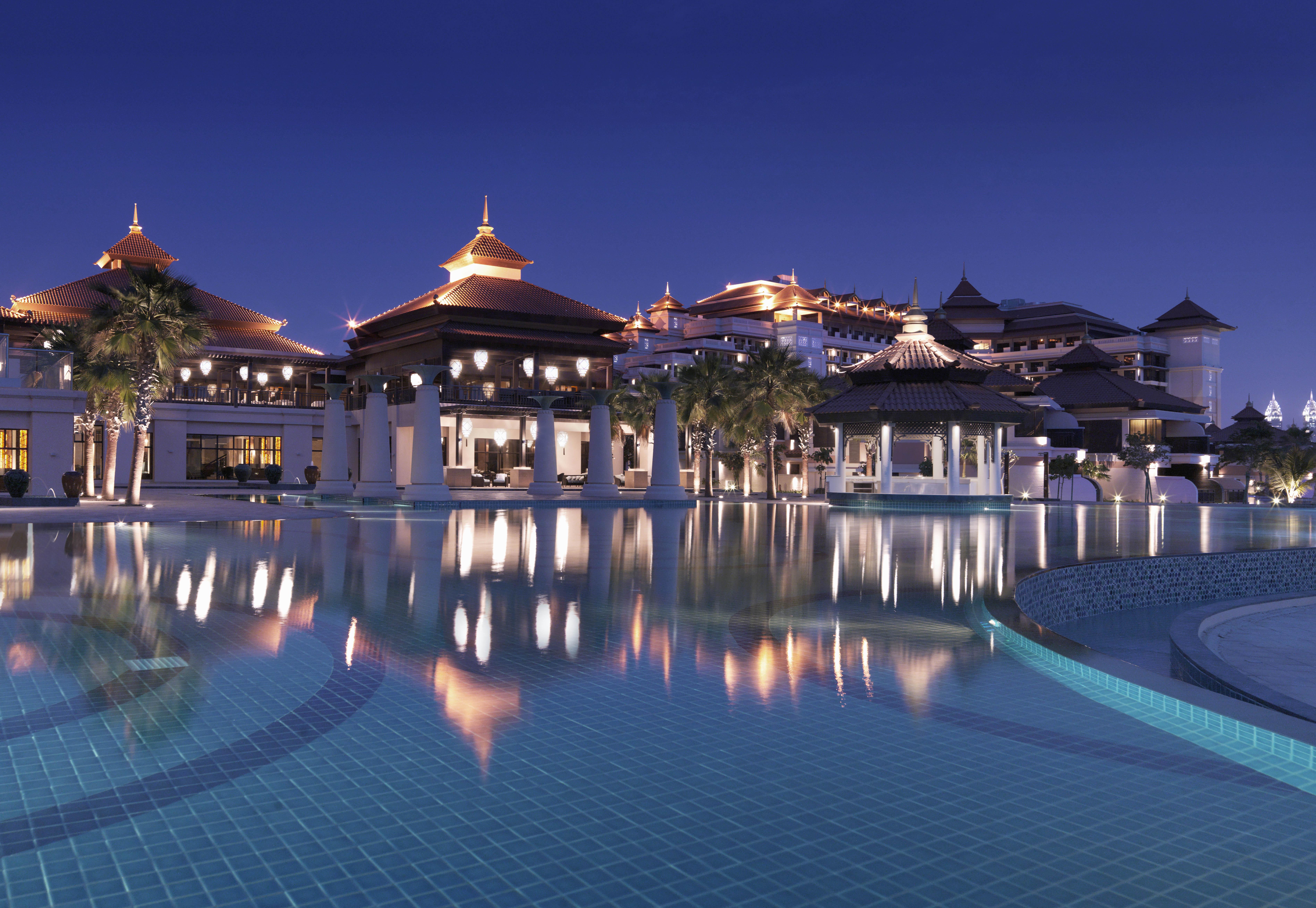 Anantara The Palm Dubai Resort Exterior photo